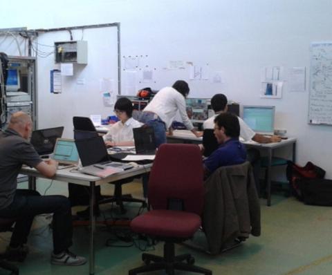 ISOLDE Physicists in the data acquistion room